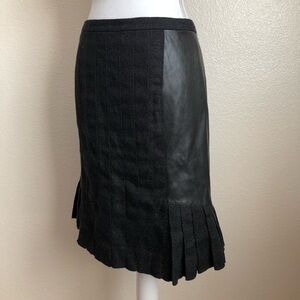 Cristian Dior boutique skirt leather tweed material mix pleated bottom knee long